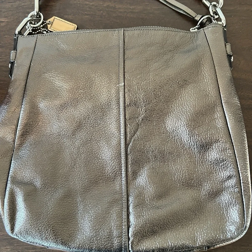 Coach F1173-18211 Metallic Bronze Leather Shoulder Bag Hobo Purse New No Tags